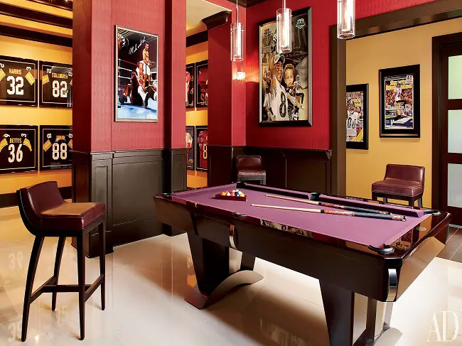 Play pool near you Birmingham Al billiards tables cues