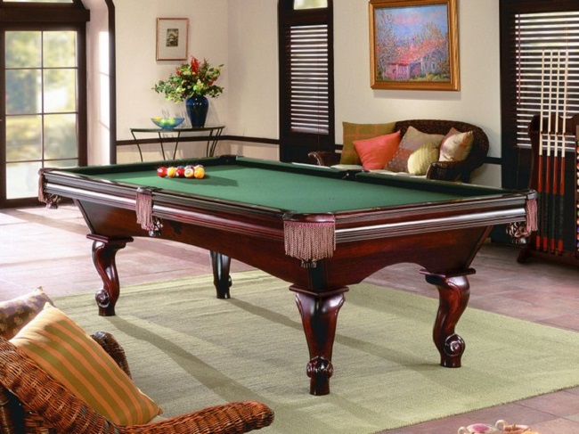 Play pool near you Vienna billiards tables cues