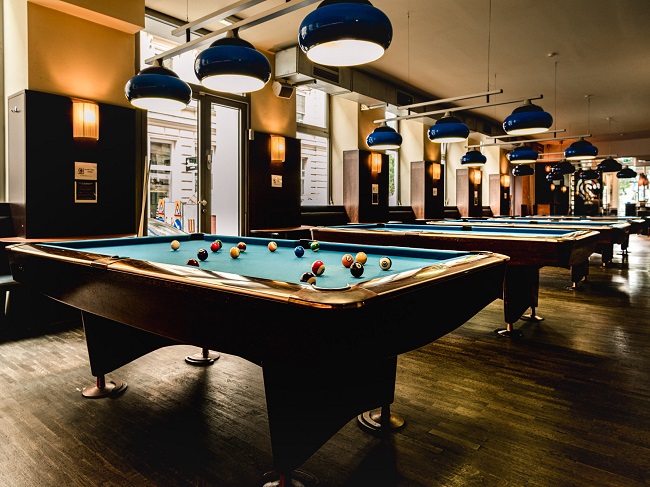 Local pool halls Vienna billiards leagues tournaments