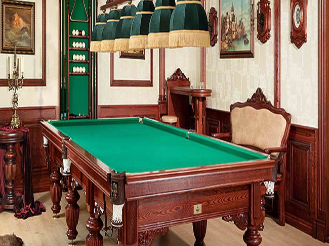 Play pool near you Minsk billiards tables cues