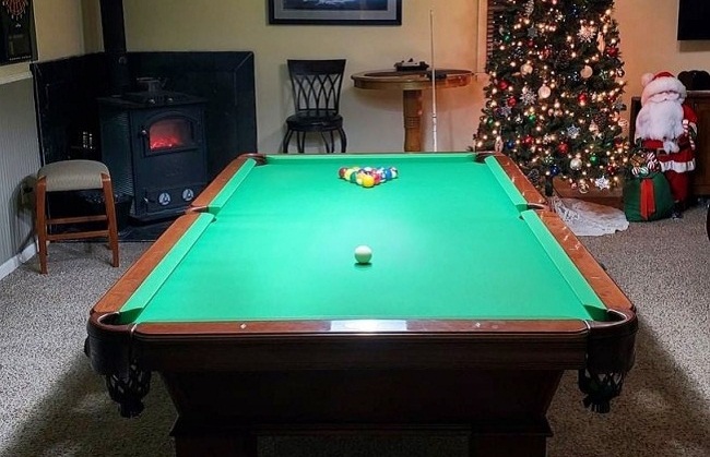 Play pool near you Cape Coral Ft Myers billiards tables cues