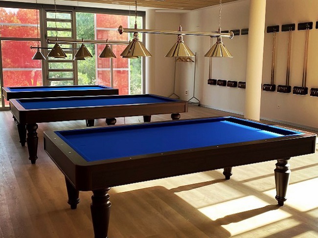 Local pool halls Barcelona billiards leagues tournaments