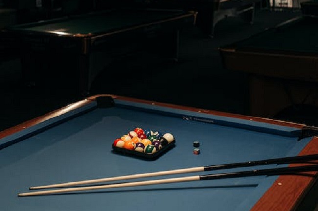 Local pool halls Wichita billiards leagues tournaments