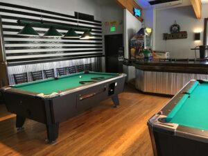 Local pool halls Vail Aspen Breckenridge billiards leagues tournaments