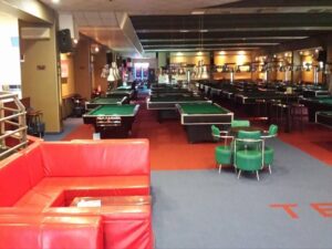 Local pool halls Bucharest billiards leagues tournaments