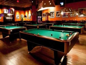 Local pool halls Montreal billiards leagues tournaments